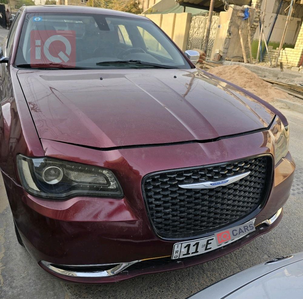 كرايسلر 300